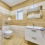 U Dzina-4 By Interhome *